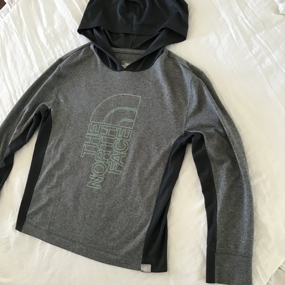 NORTH FACE Boys Long Sleeve Hoodie - Picture 3 of 8